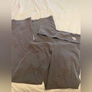 Vintage Abercrombie grey y2k yoga pants size s